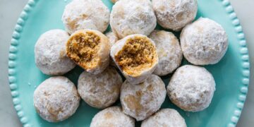 Delicious Walnut Snowball Cookies Recipe
